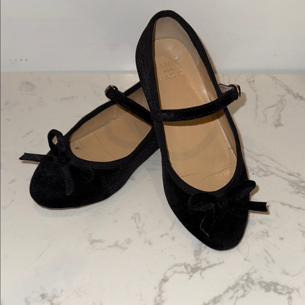 Janie and Jack Black Velvet Mary Jane Flats with Bow